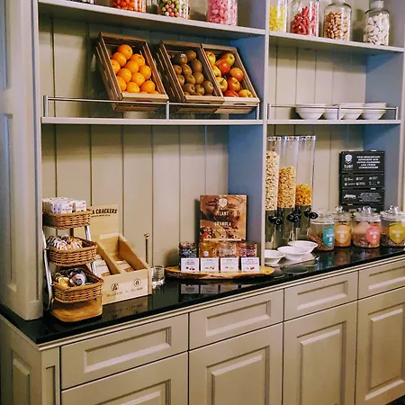 Apollofirst Boutique 4*