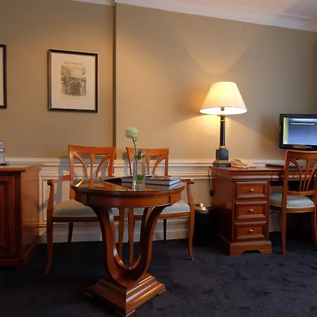 Hotel Apollofirst Boutique