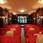 Отель Apollofirst Boutique 4*