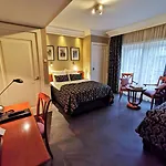 Apollofirst Boutique 4* Амстердам