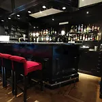 Apollofirst Boutique
