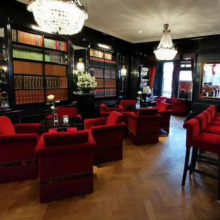 Apollofirst Boutique 4* Amsterdam