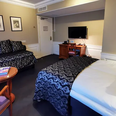 Apollofirst Boutique 4*