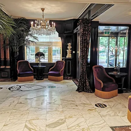 Apollofirst Boutique Amsterdam