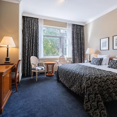 Apollofirst Boutique 4* Ámsterdam