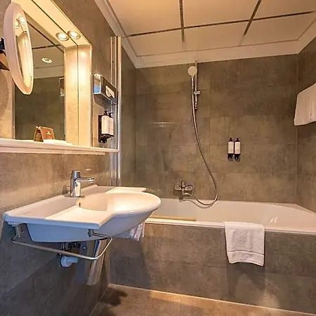 Apollofirst Boutique 4*