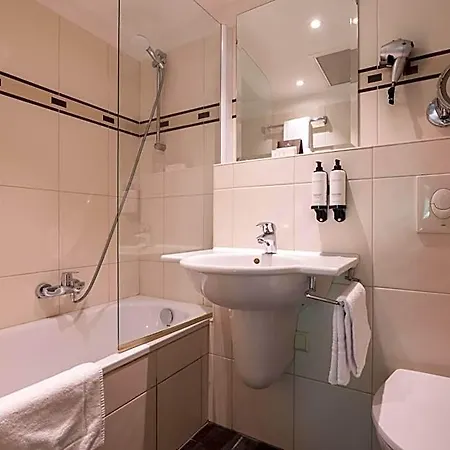Apollofirst Boutique 4* Amsterdam