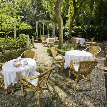 Apollofirst Boutique Hotel 4*