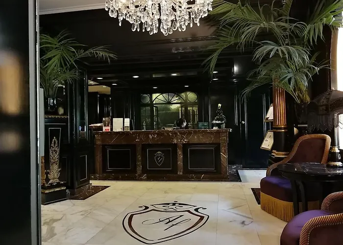 Apollofirst Boutique 4*
