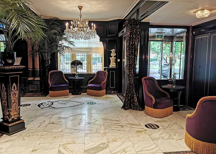 Apollofirst Boutique Amsterdam