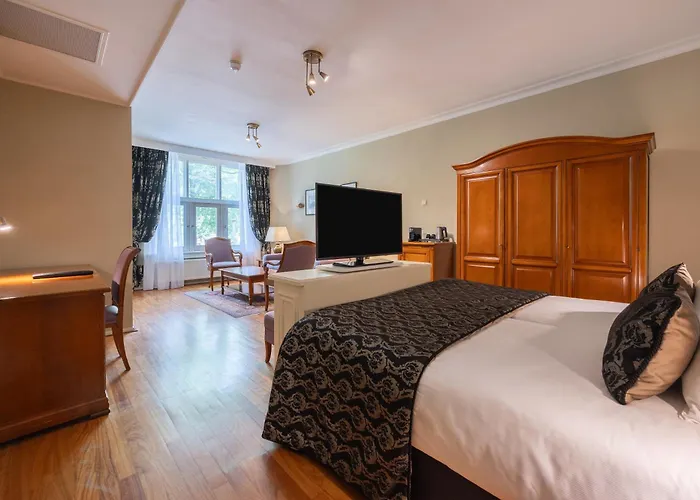 Apollofirst Boutique Hotel 4*