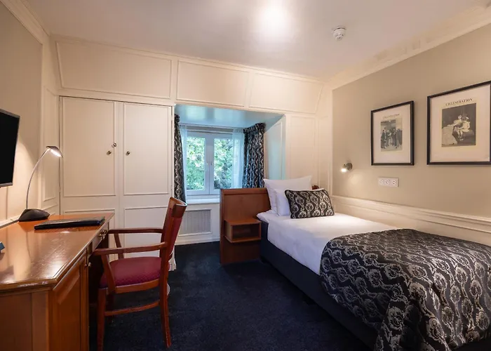 Apollofirst Boutique 4* Amsterdam