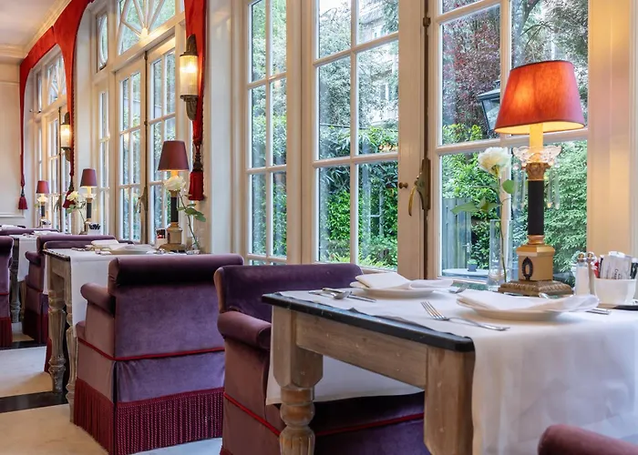 Apollofirst Boutique