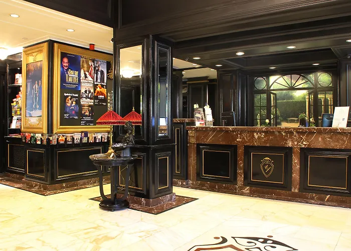 Apollofirst Boutique