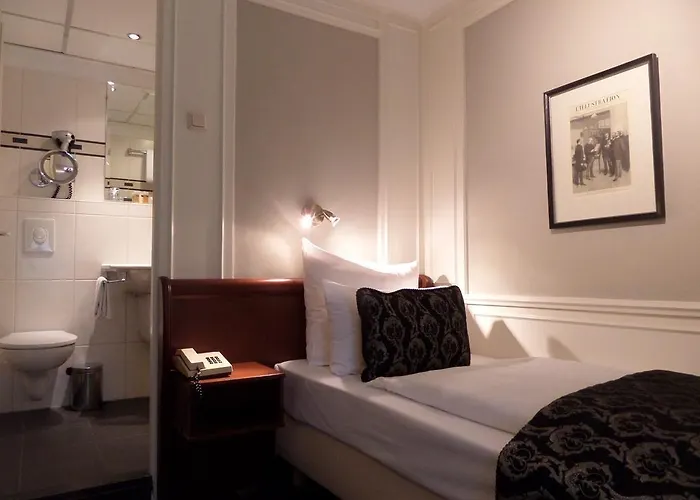 Apollofirst Boutique