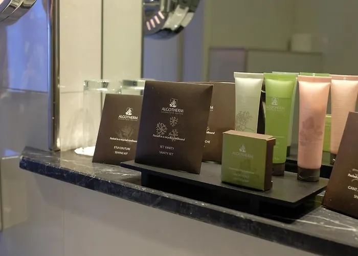 Apollofirst Boutique